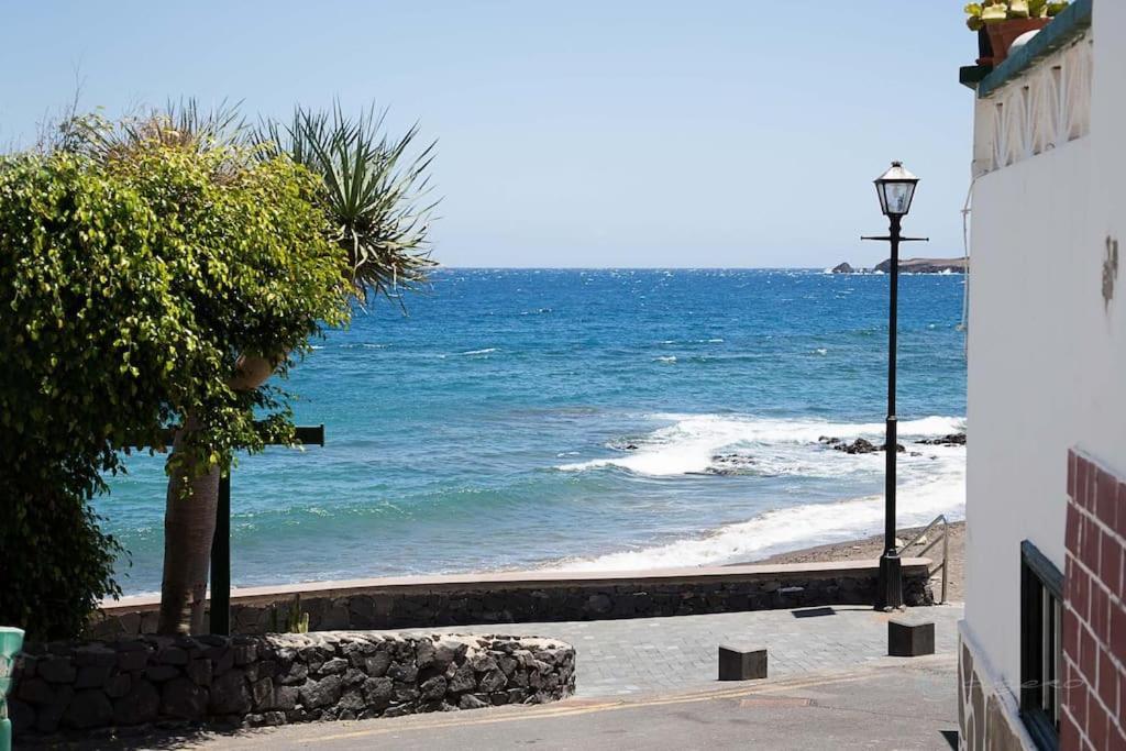 Sea View Apartment 2B ポリス・デ・アボナ エクステリア 写真