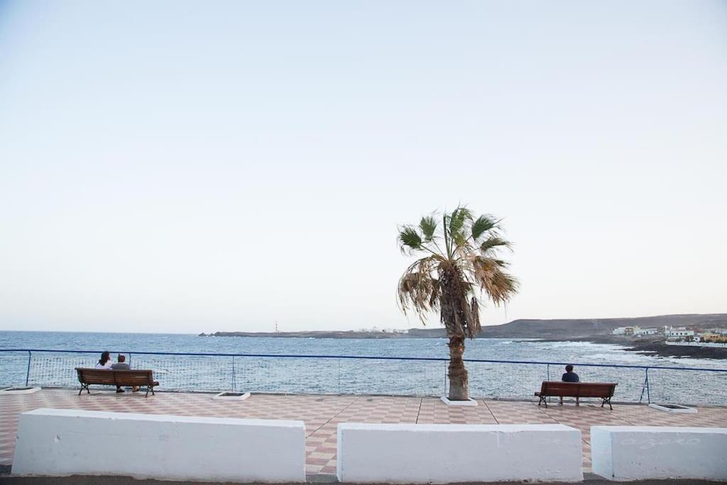 Sea View Apartment 2B ポリス・デ・アボナ エクステリア 写真
